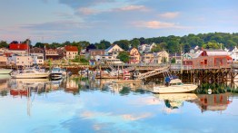 What Happens on a Maine Lobster Boat Tour?